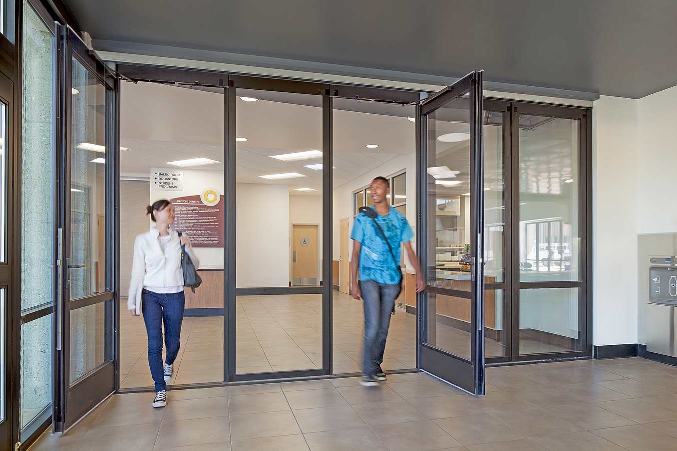 aluminum framed interior glass partitionss