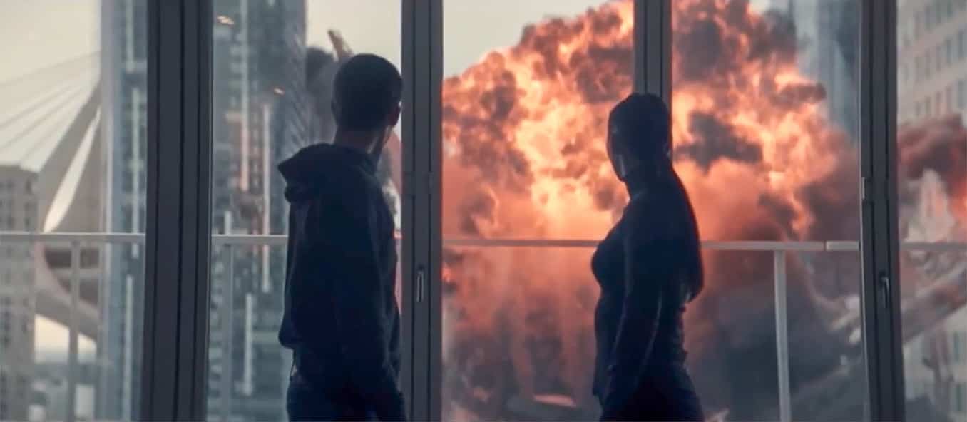 Star trek with NanaWall accordion glass walls
