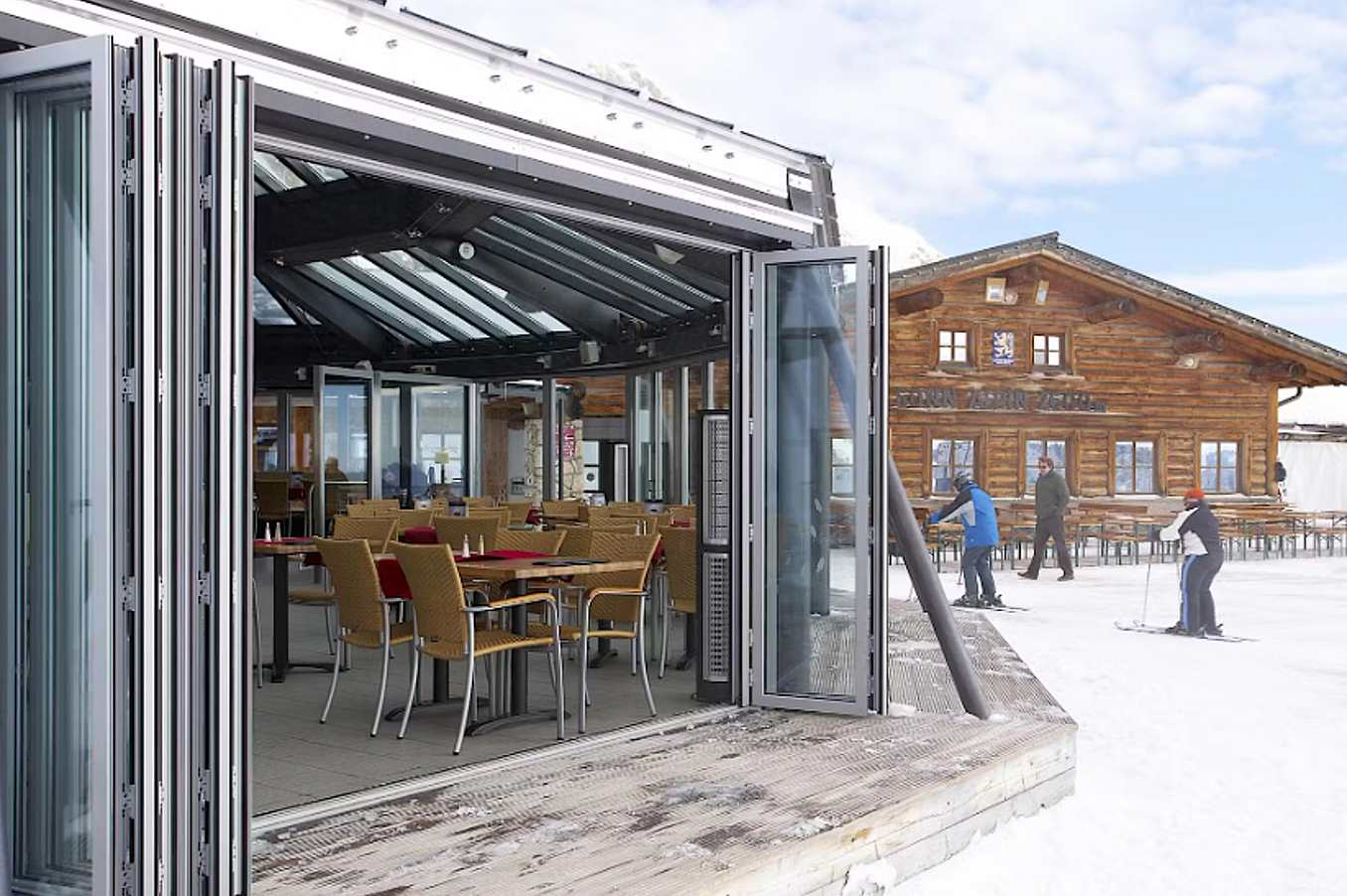 weather-resilient movable glass doors