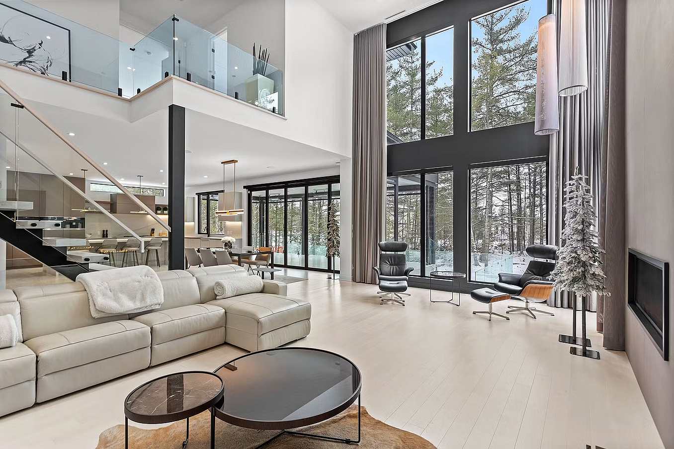 NanaWall cold weather opening glass doors