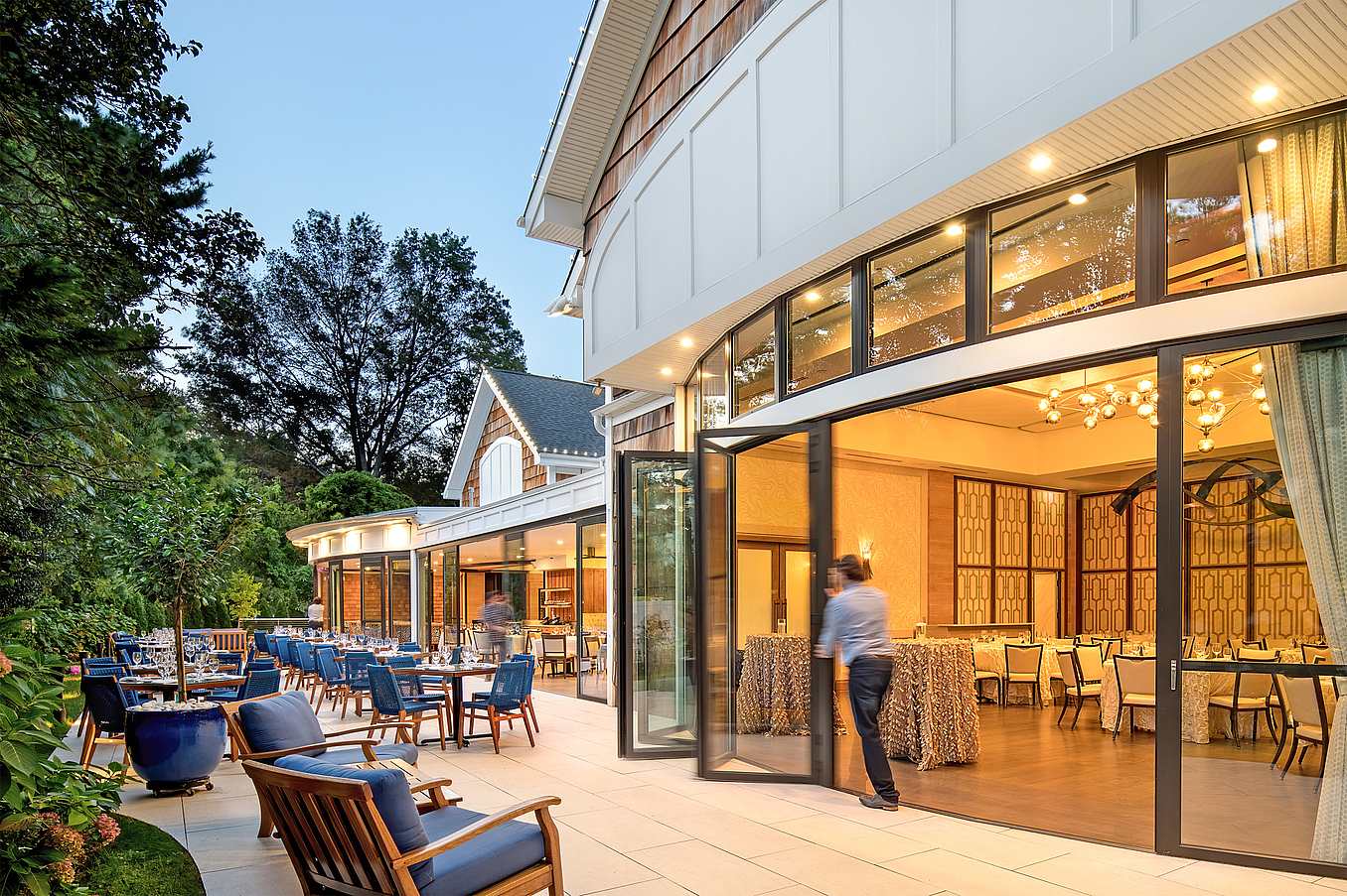 NanaWall commercial door systems for restaurant design