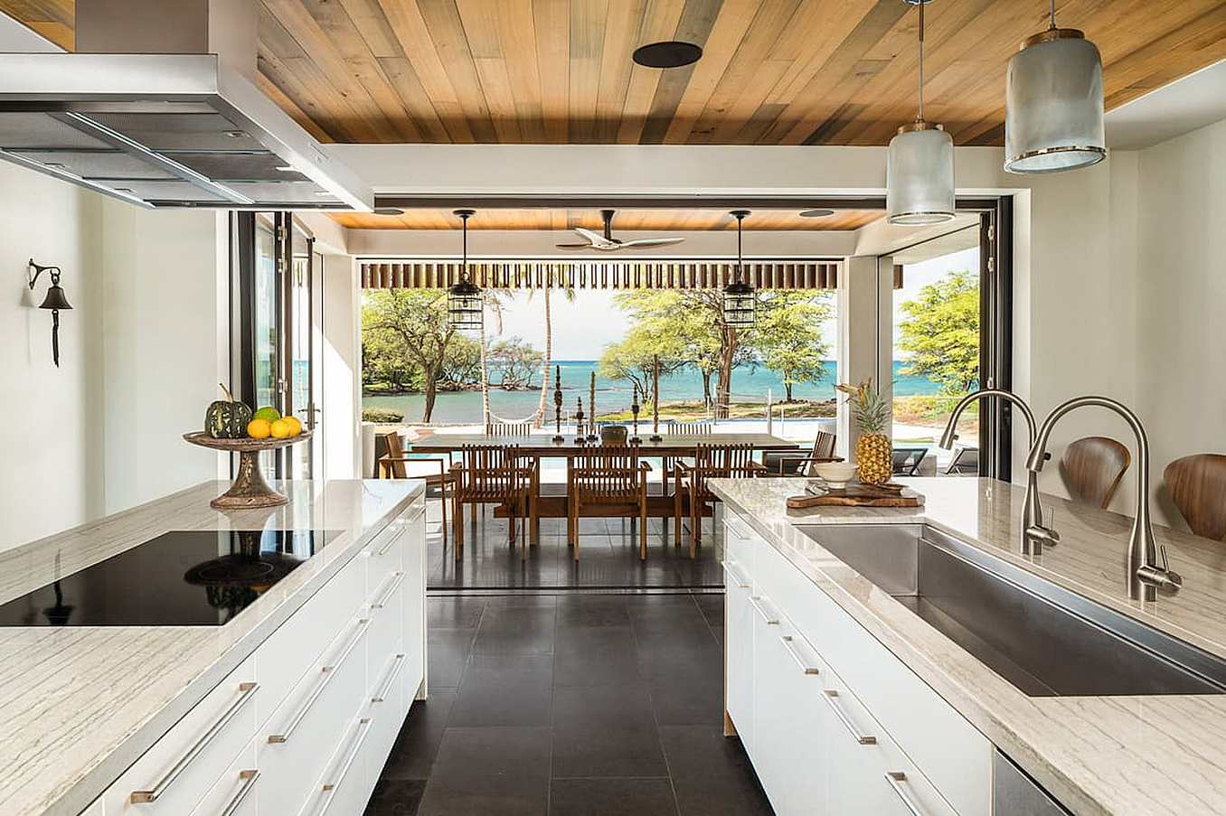 folding glass wall systems in hawaii vacation home