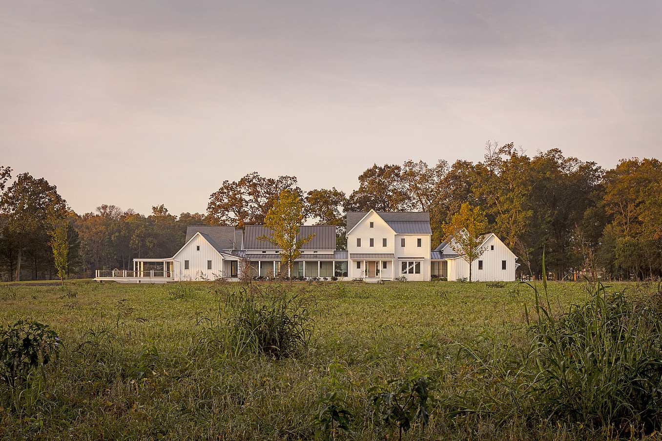 modern farmhouse design with folding glass walls