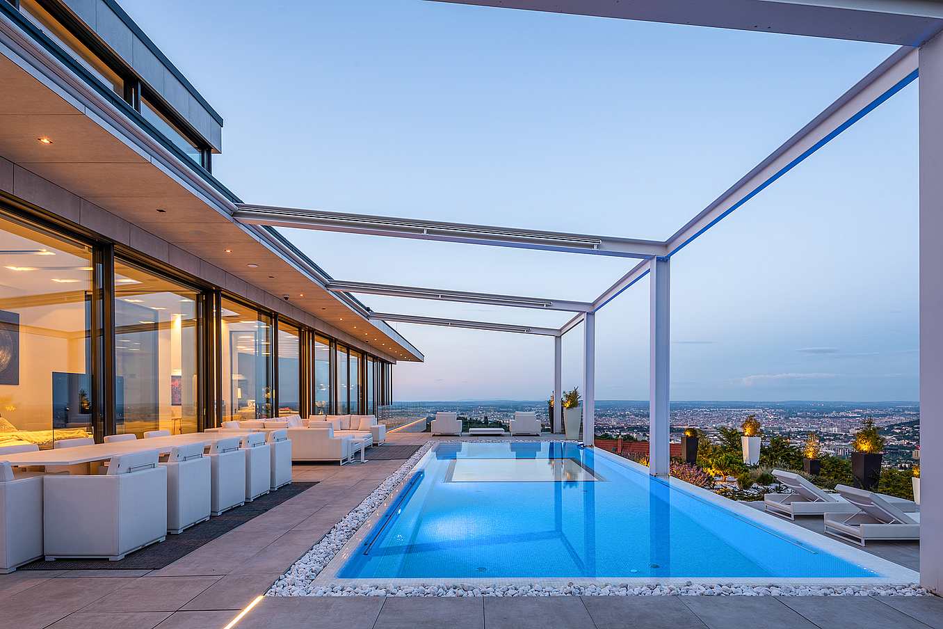 cero minimal moveable glass walls