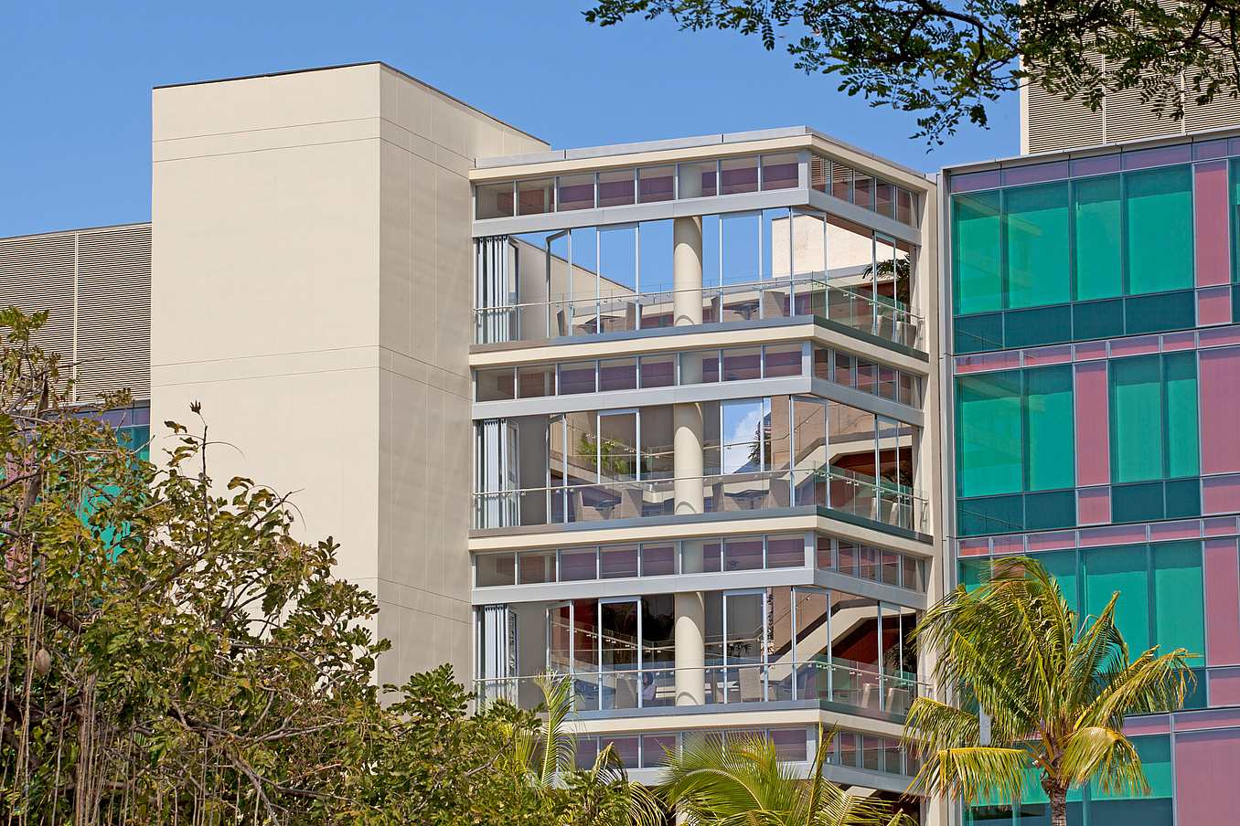 single track stacking exterior retractable glass walls