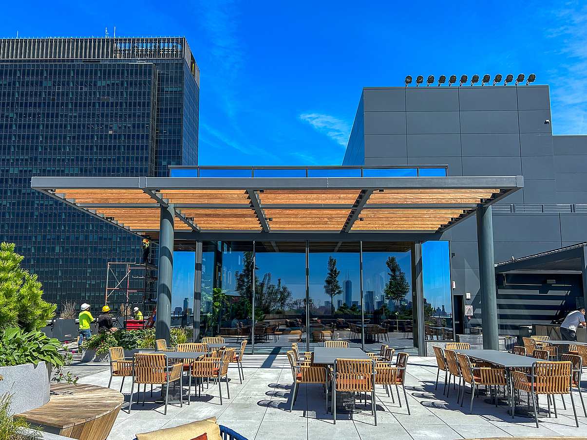 PENN 2 rooftop opening glass doors