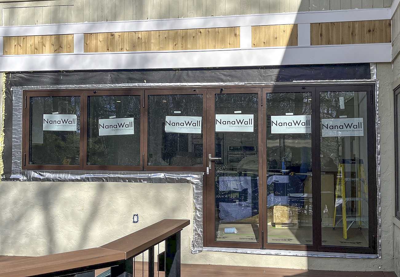 accordion glass door and window system