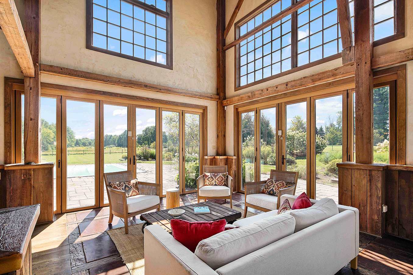 sweeping-views-provided-by-nanawall-wa67