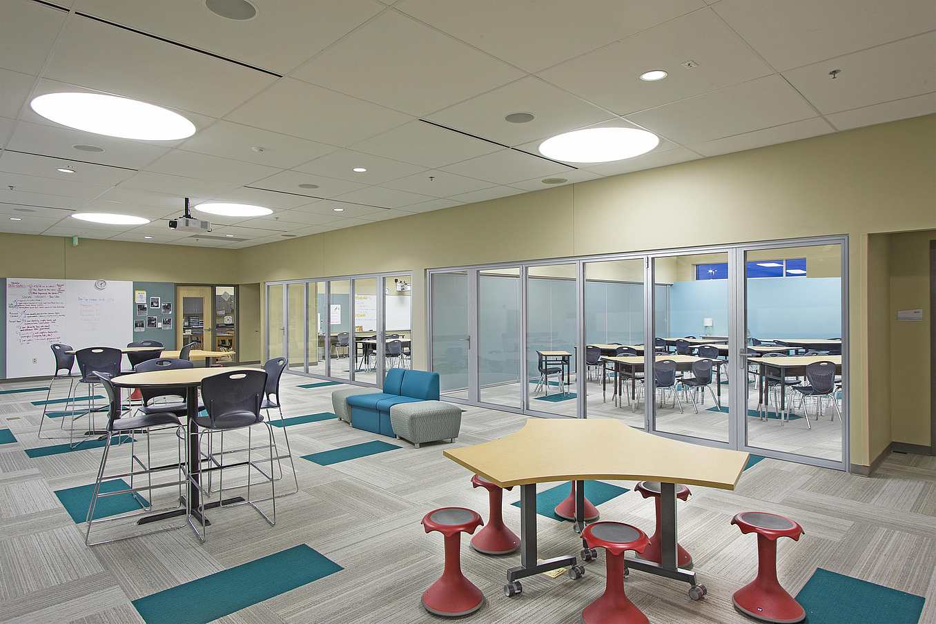 NanaWall floor supported folding glass walls