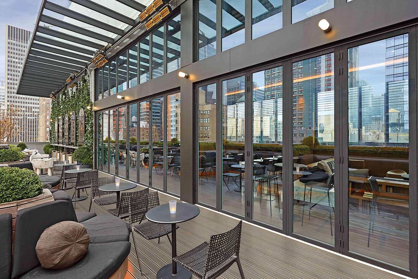 closed-glass-wall-in-hotel-restaurant