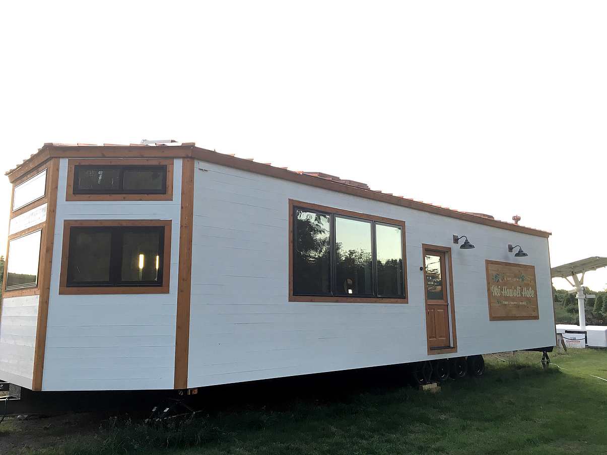 The exterior of Shawn and Shelly's tiny home in Maui