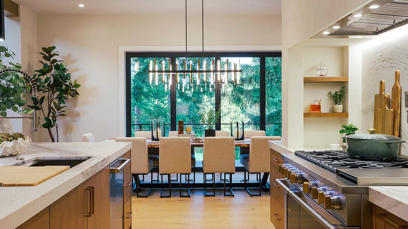 NanaWall folding glass door in kitchen dining room