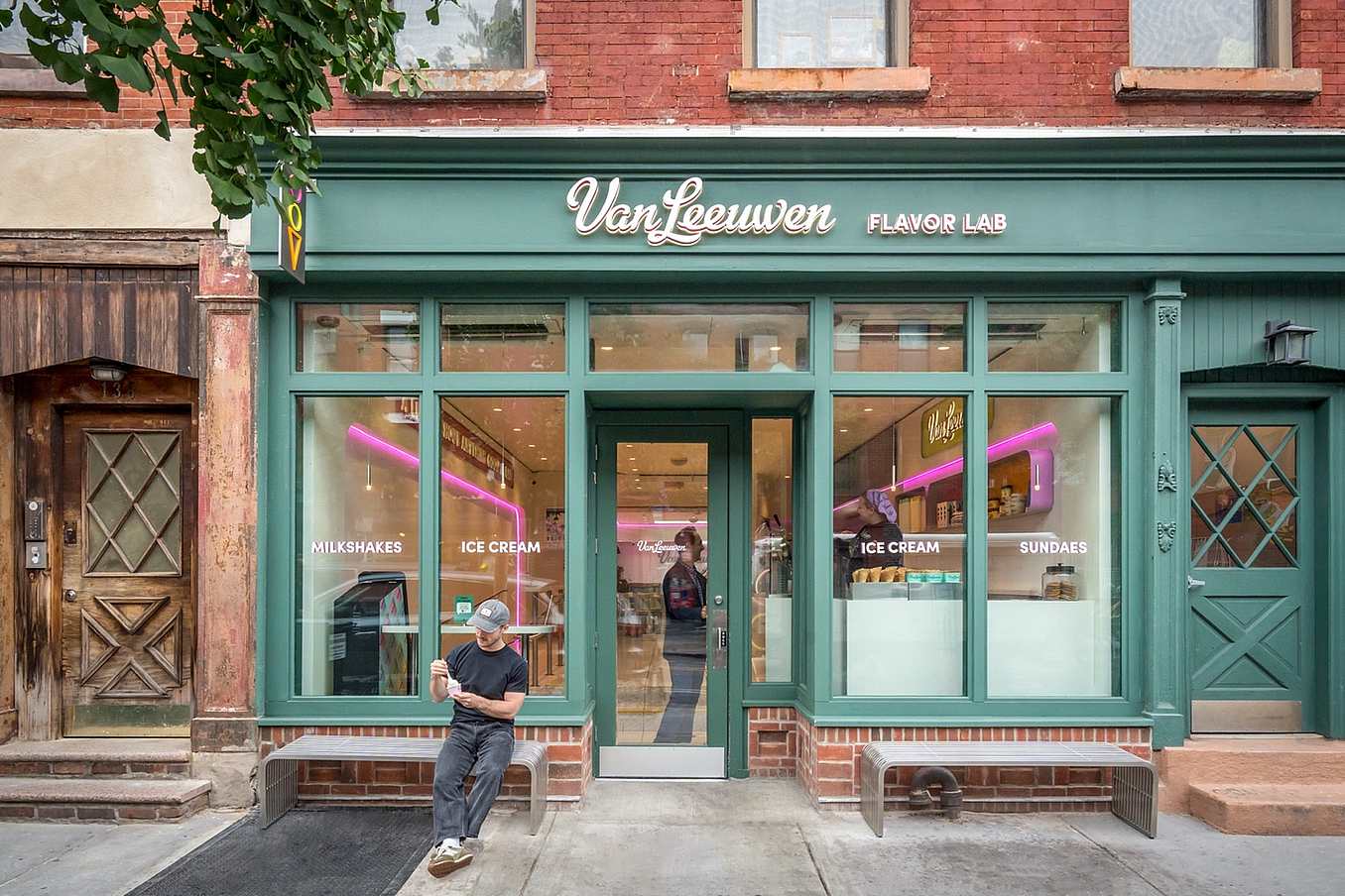 Ice Cream Lab with frameless glass walls