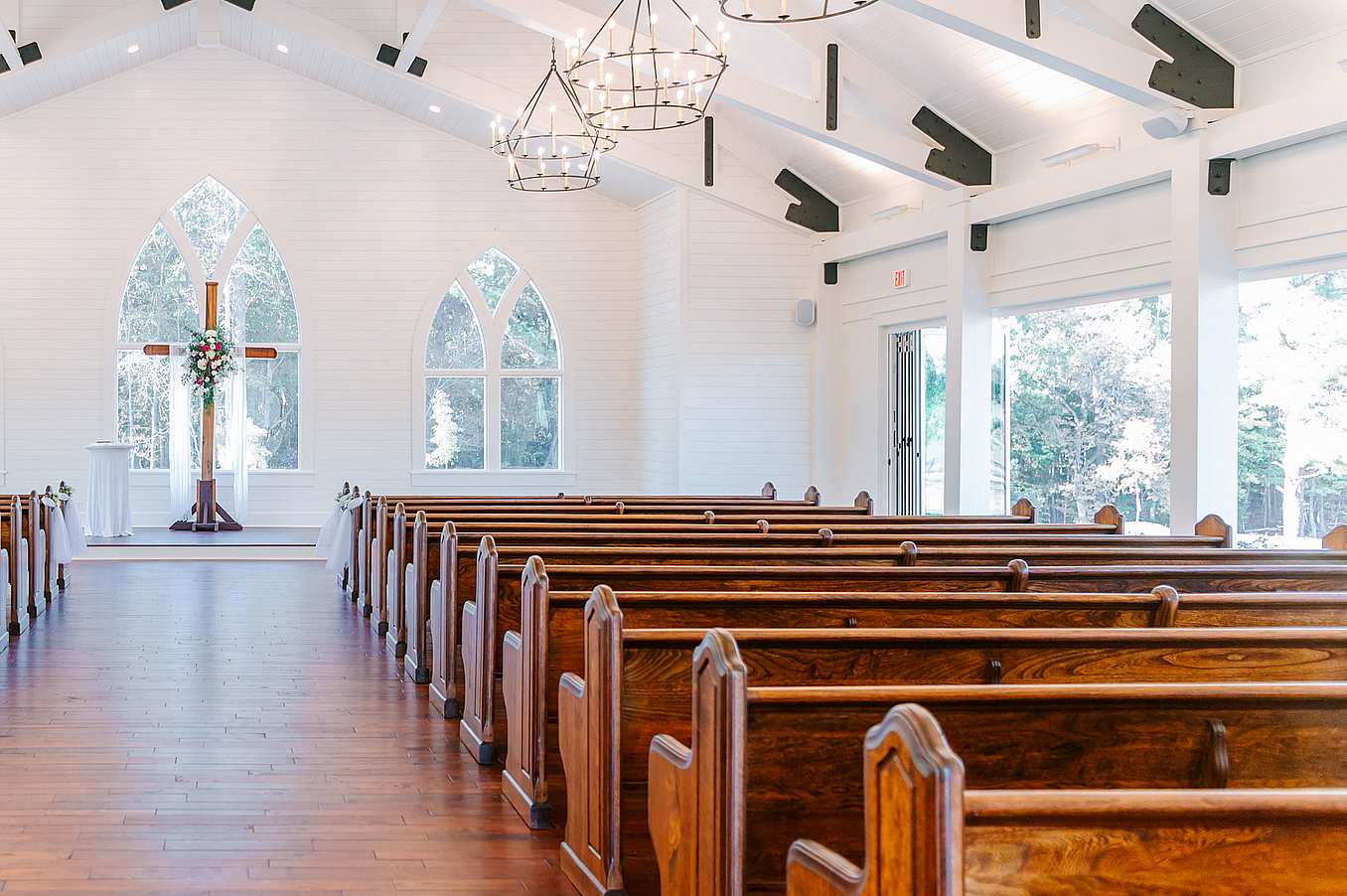 wedding event space design with retractable glass doors