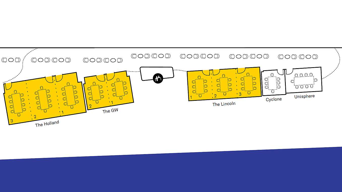 Business center at LaGuardia airport with NanaWall systems