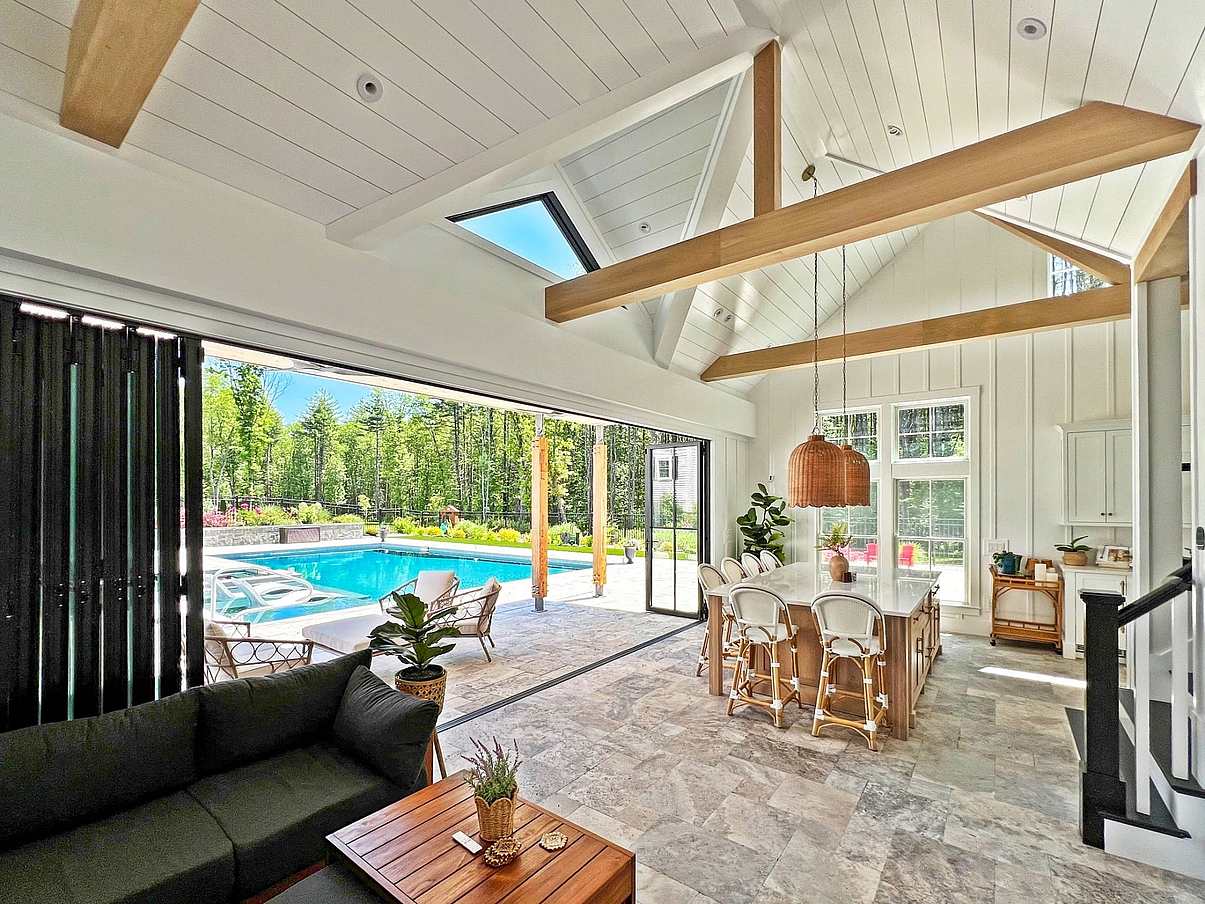 patio door system in pool house