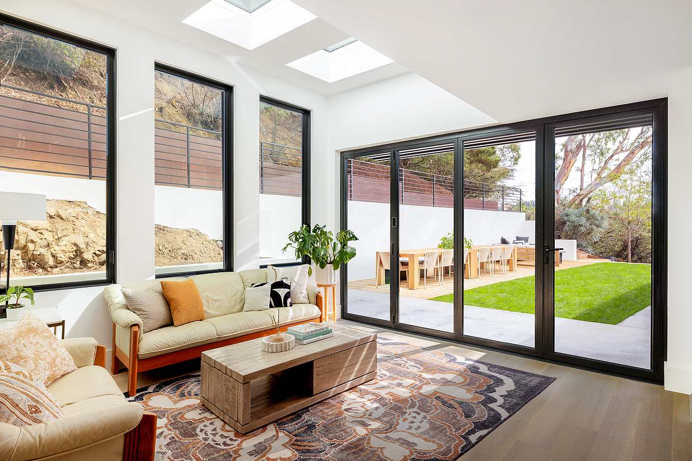 NanaWall retractable glass wall in contemporary home