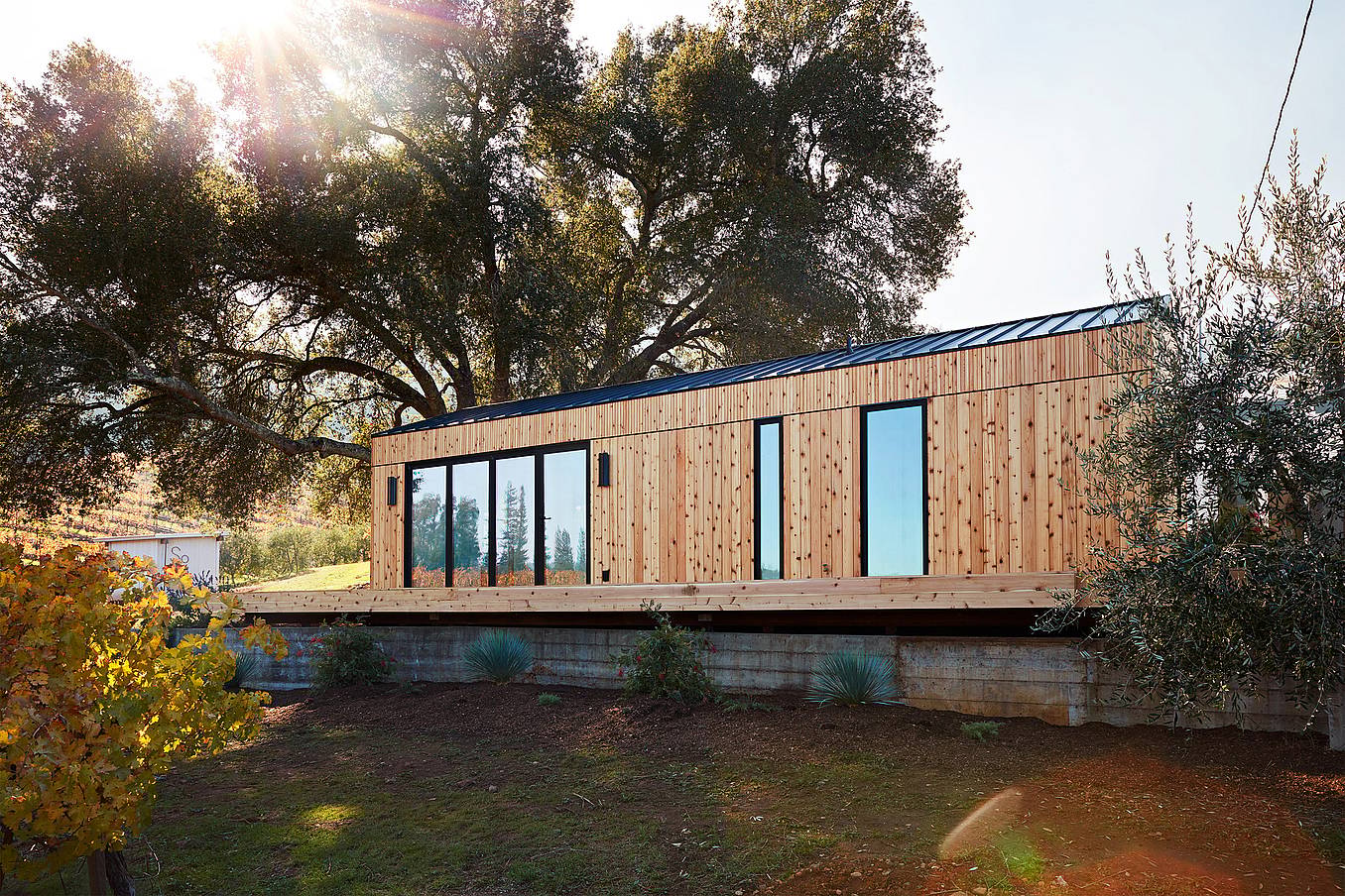 Dwell House NanaWall ADU