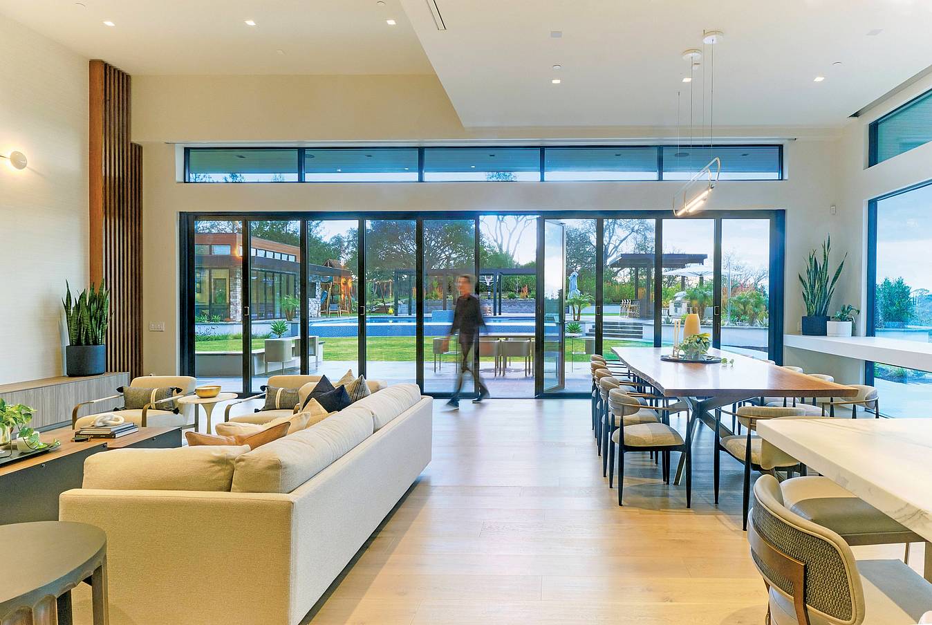 Generation 4 folding glass wall system
