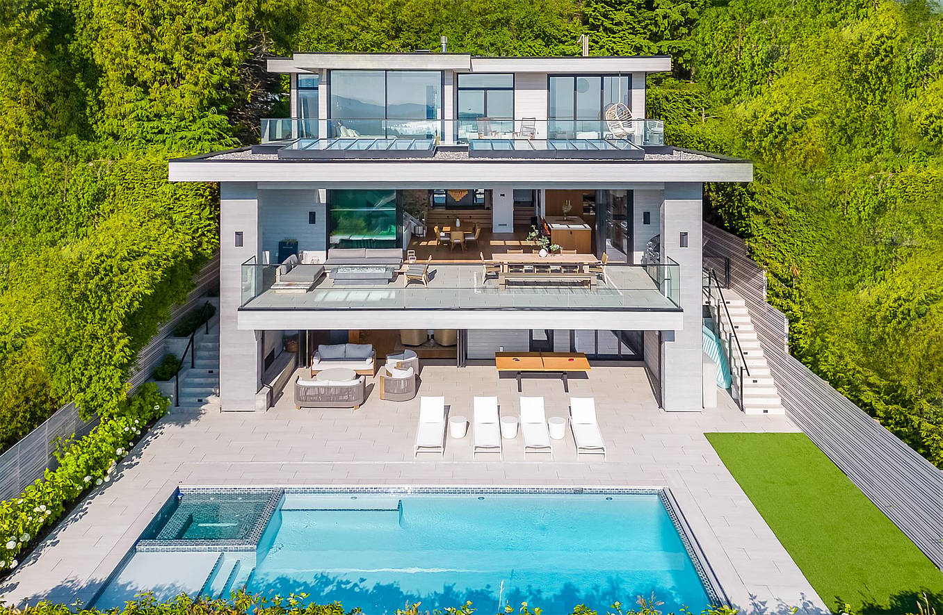 NanaWall opening glass walls