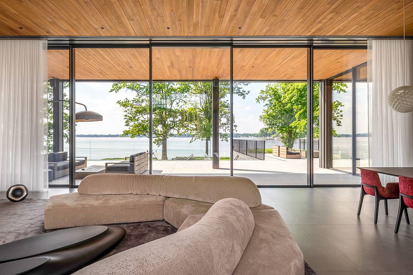 cero minimal sliding glass doors