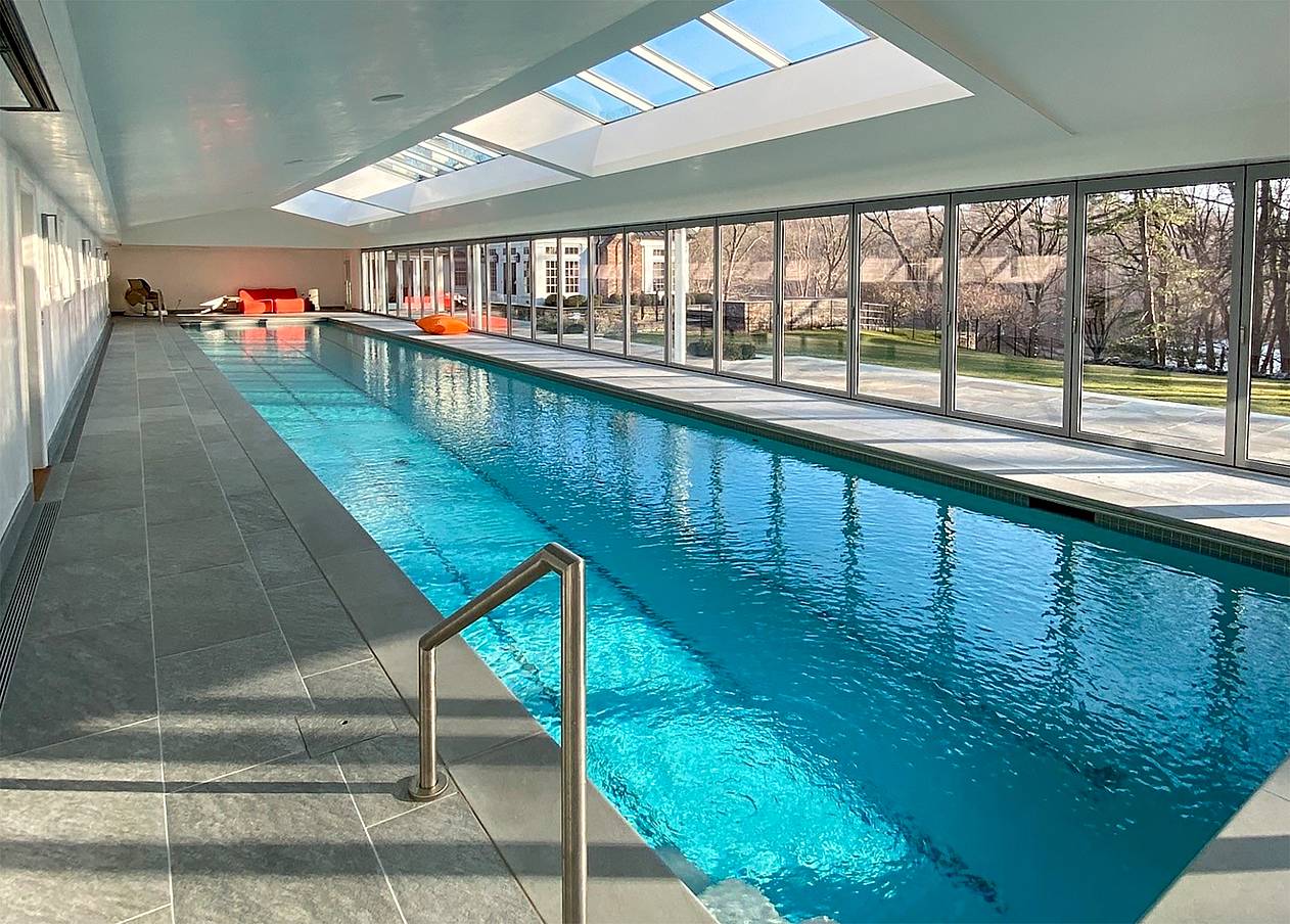 opening glass door systems around pool