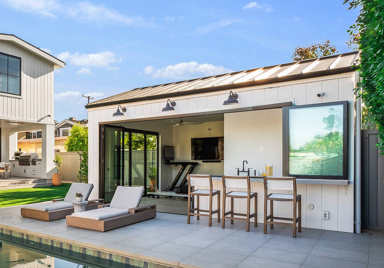 FoldFlat folding patio doors for pool house by NanaWall
