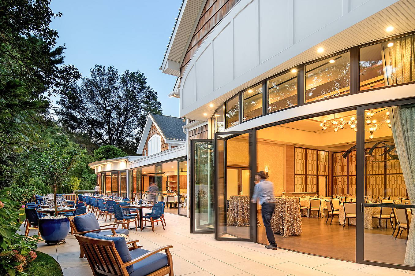 NanaWall commercial door systems for restaurant design
