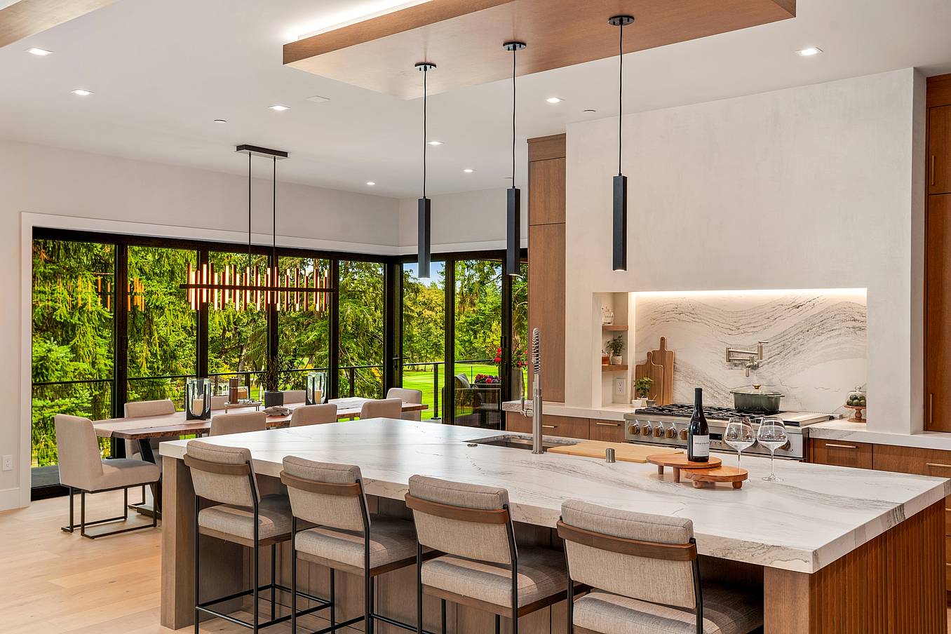 open copcept kitchen dining room with NanaWall folding door