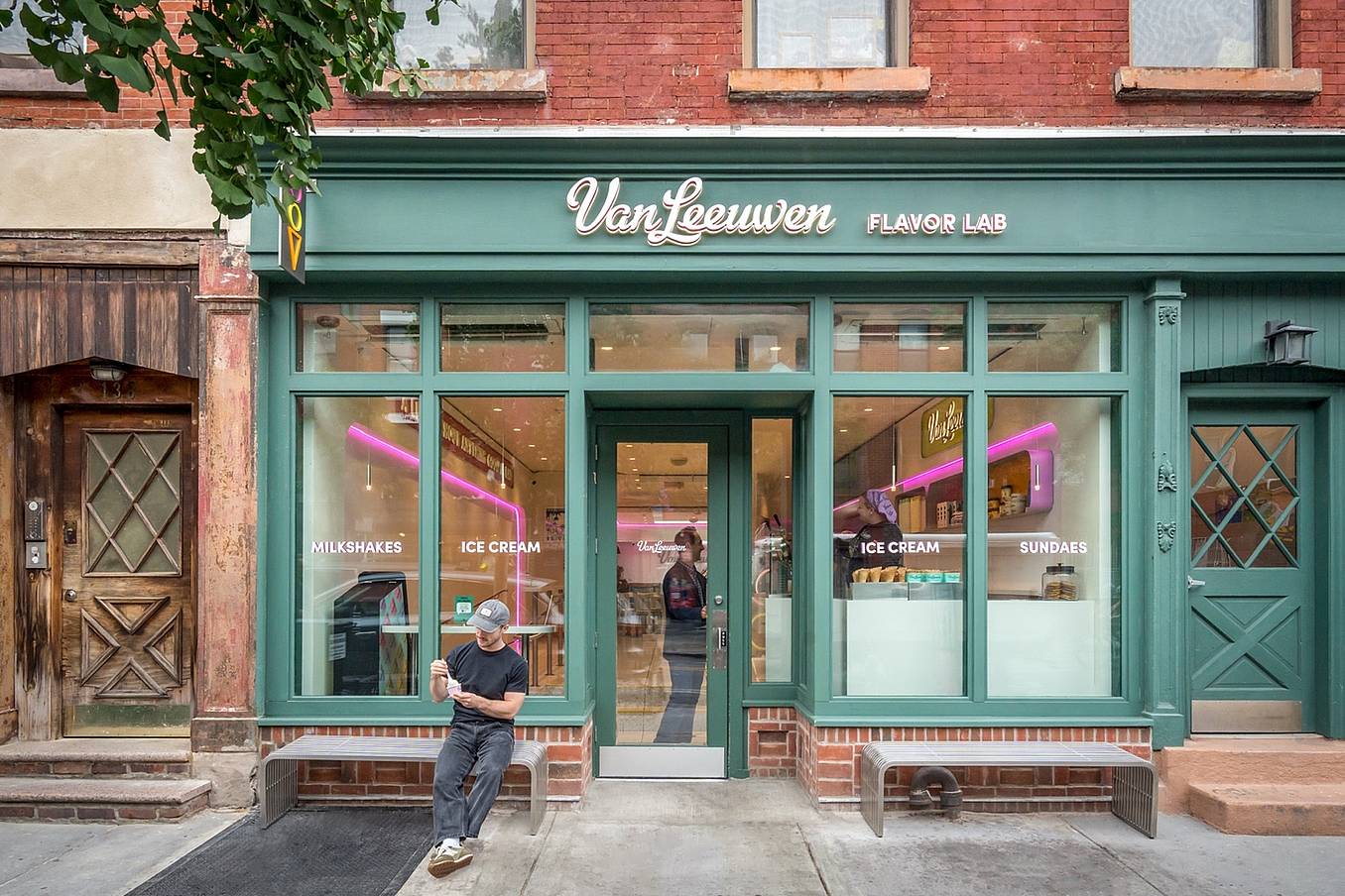 Ice Cream Lab with frameless glass walls