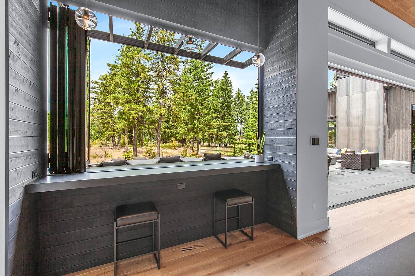 NanaWall pass-through window