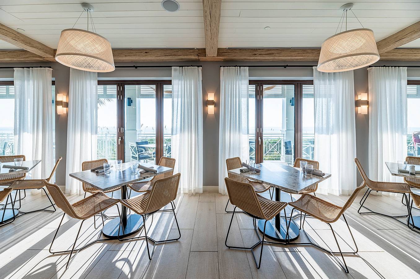 hurricane-rated opening glass walls by NanaWall