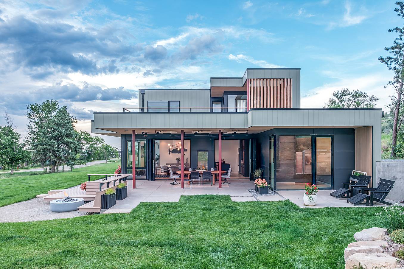 indoor-outdoor living in Colorado with NanaWall residential bifold systems