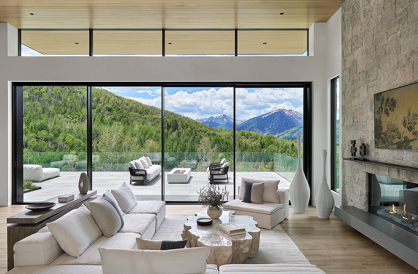 NanaWall minimal sliding glass wall in Aspen