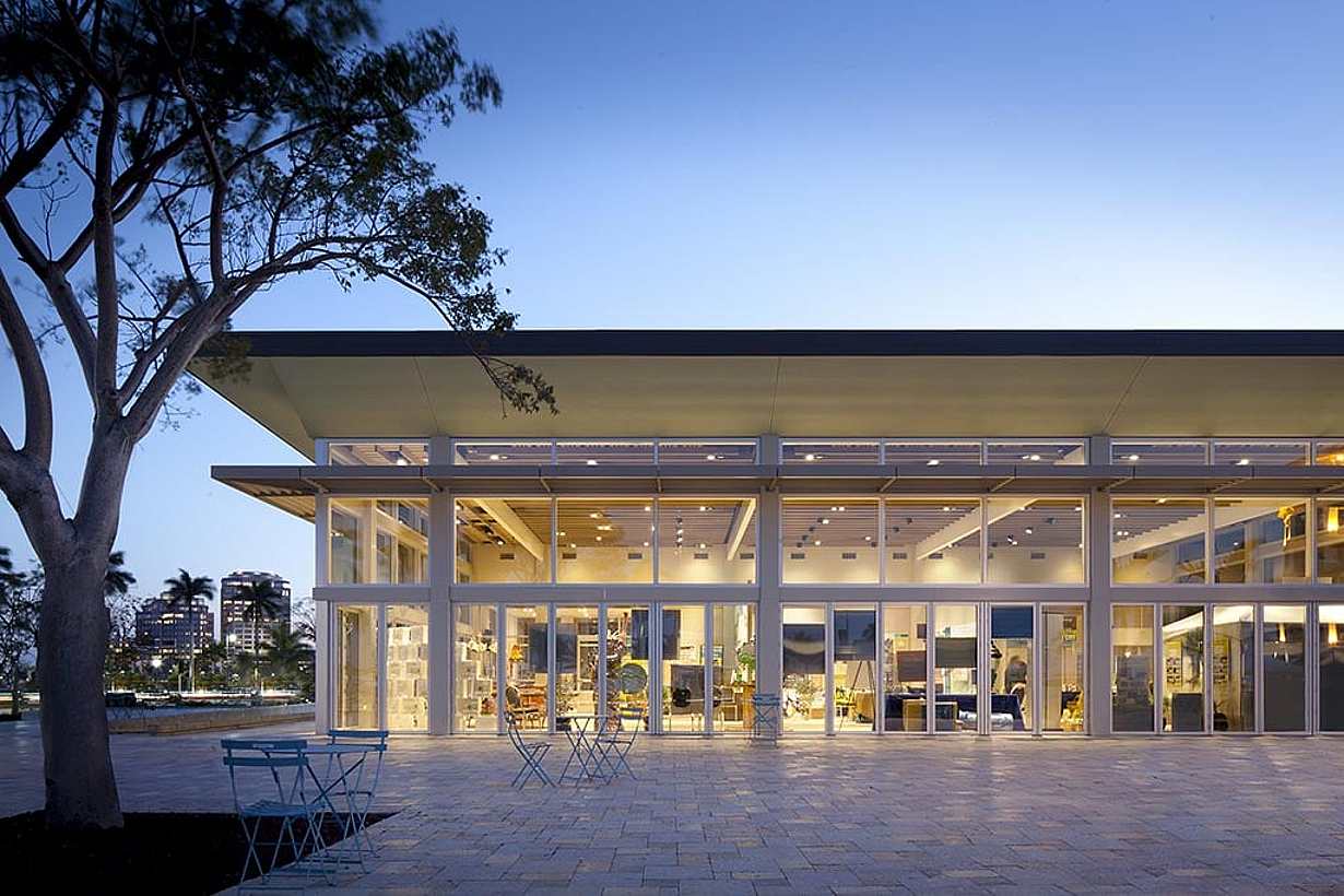 continuing education classes for architects on large opening glass walls