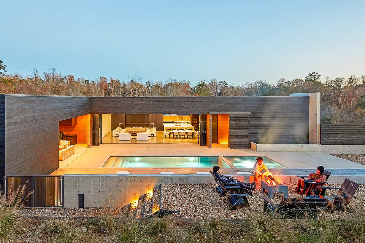 NanaWall bifold glass door in contemporary living