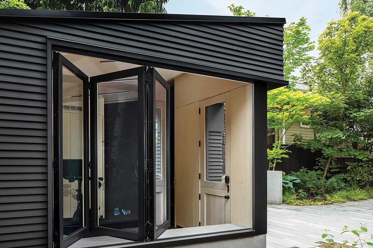 folding moveable windows