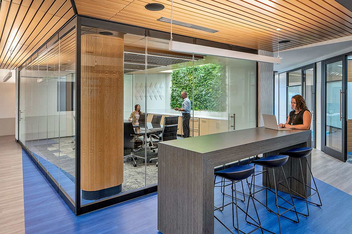 NanaWall PrivaSEE in workplace design