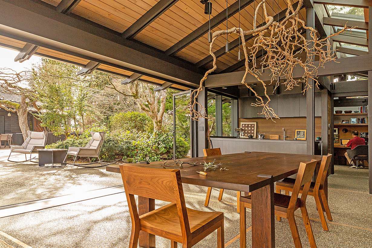 home office with biophilic design