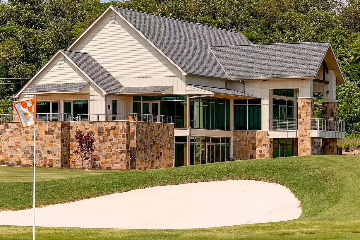 golfing sports facility at University of Tennessee