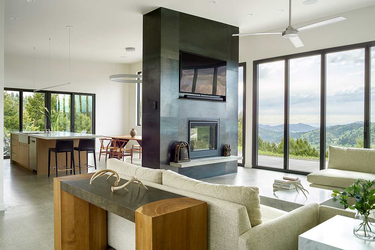 NanaWall folding glass walls open to Montana landscape