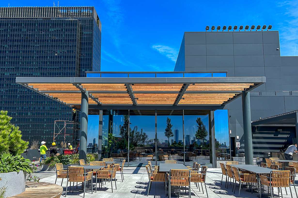 PENN 2 rooftop opening glass doors