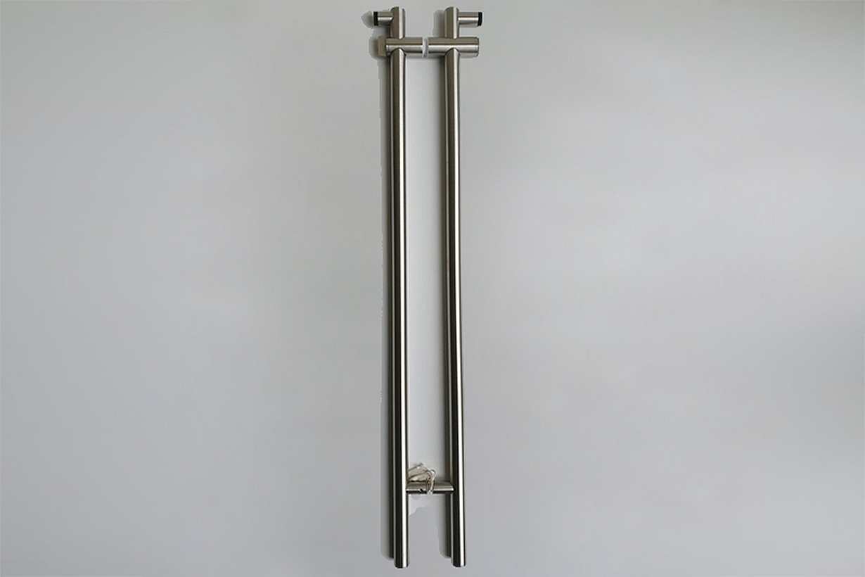 Locking Ladder Pull Handle