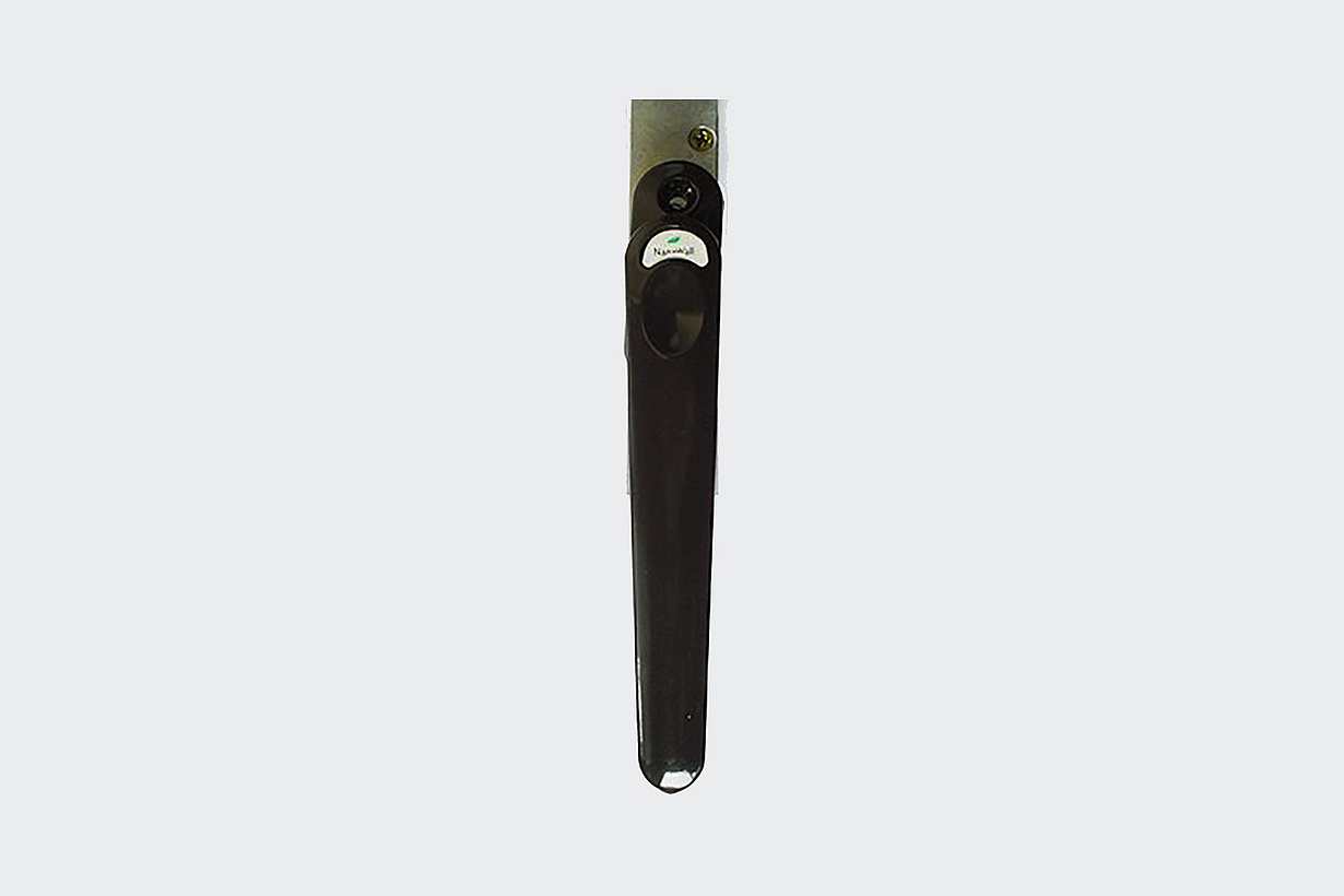 Flat-Dark Brown Handle