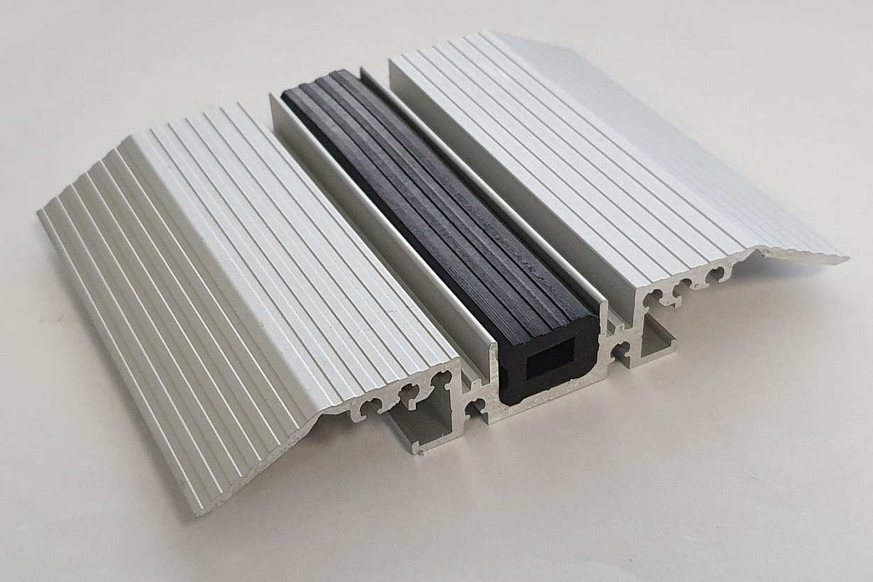 Surface Mounted Sill At Swing Panel