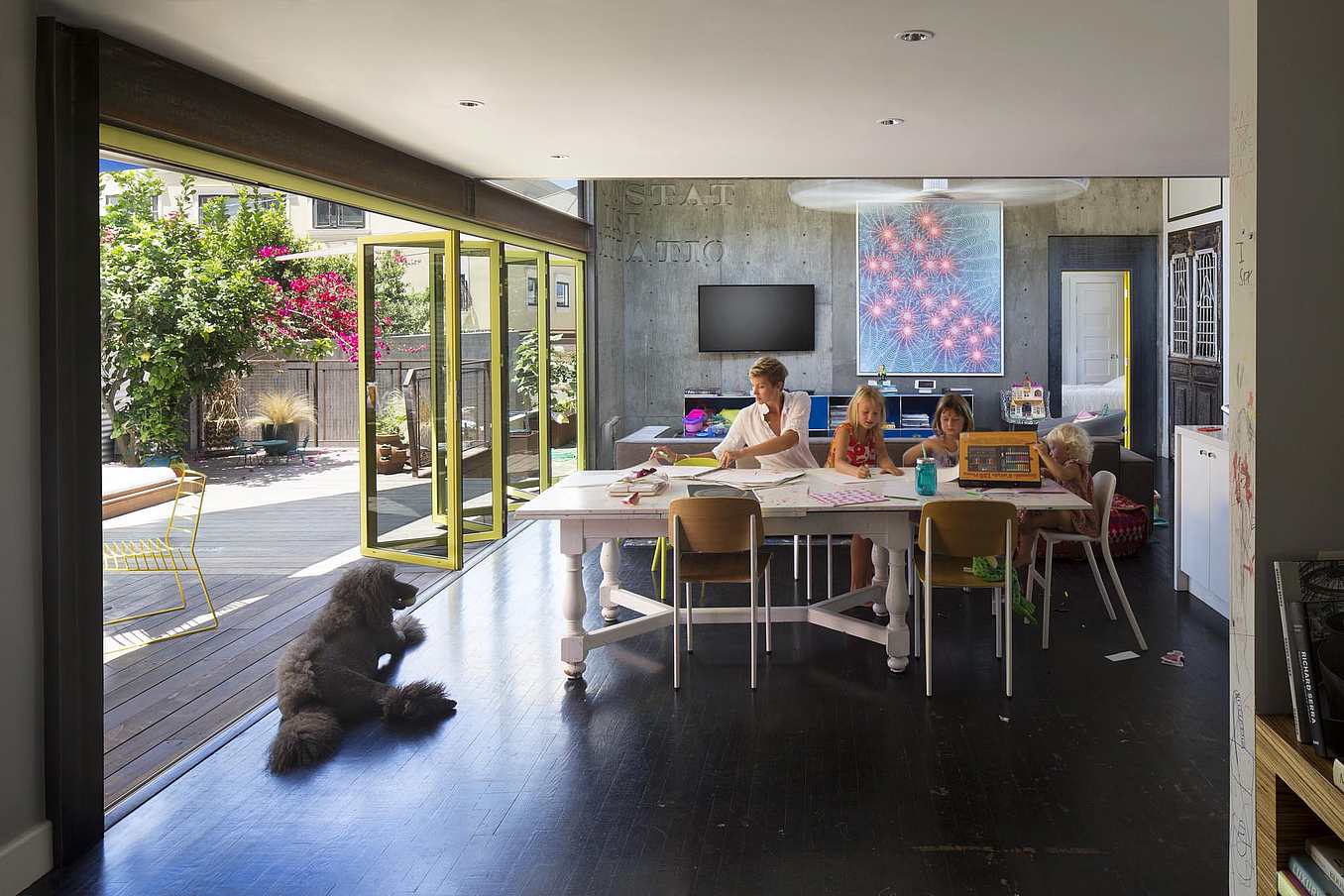 NanaWall at San Diego Residence, featuring slim-profile aluminum folding glass walls, thermal insulation, and seamless connection to outdoor space