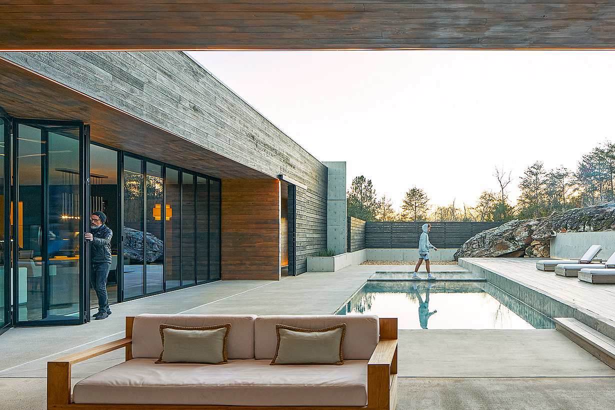 moveable glass walls