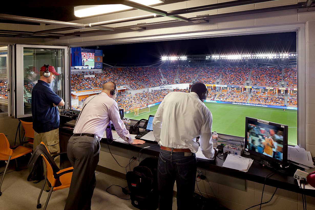 folding commercial glass walls