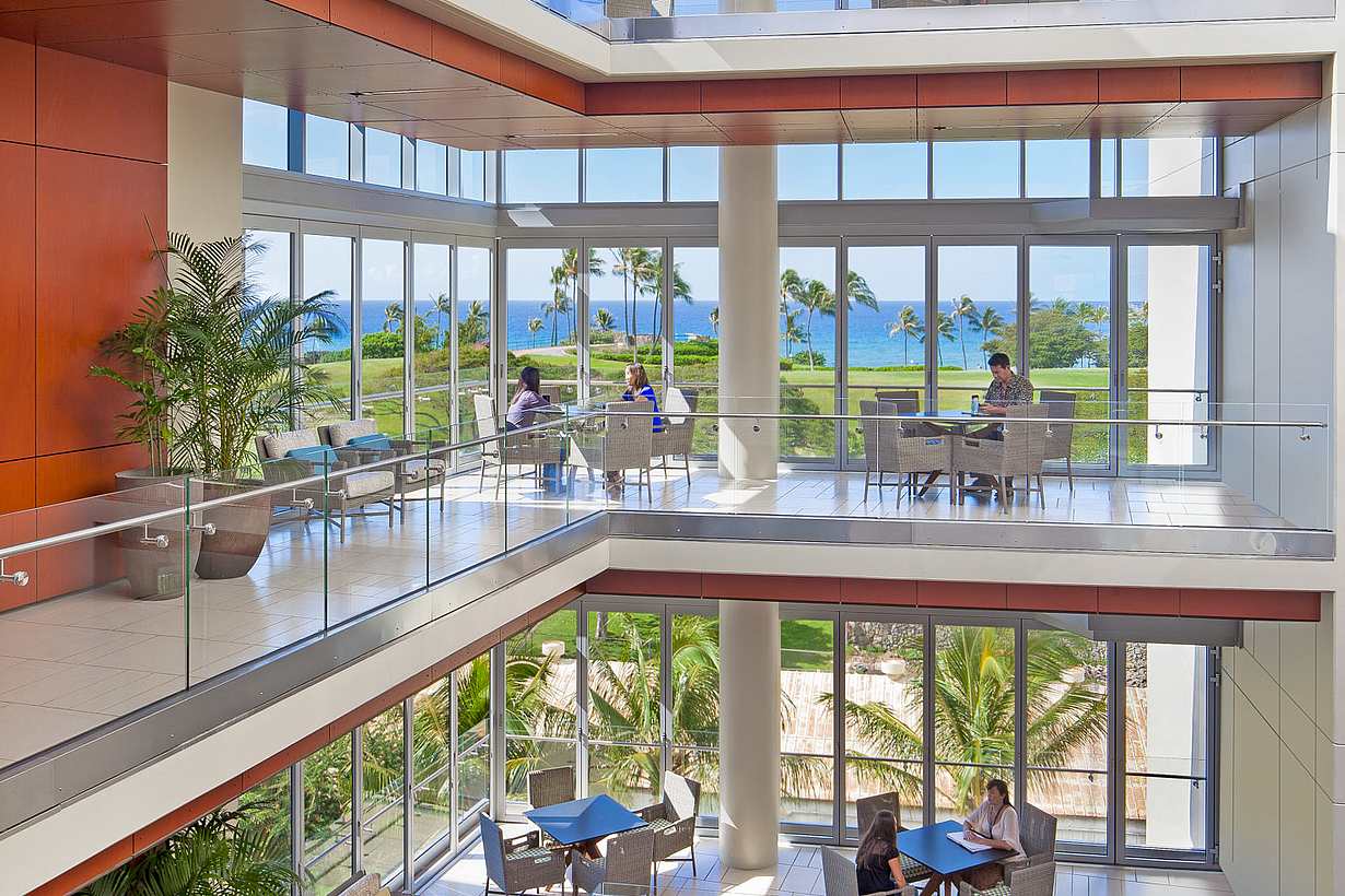 university of hawaii with NanaWall exterior retractable glass walls