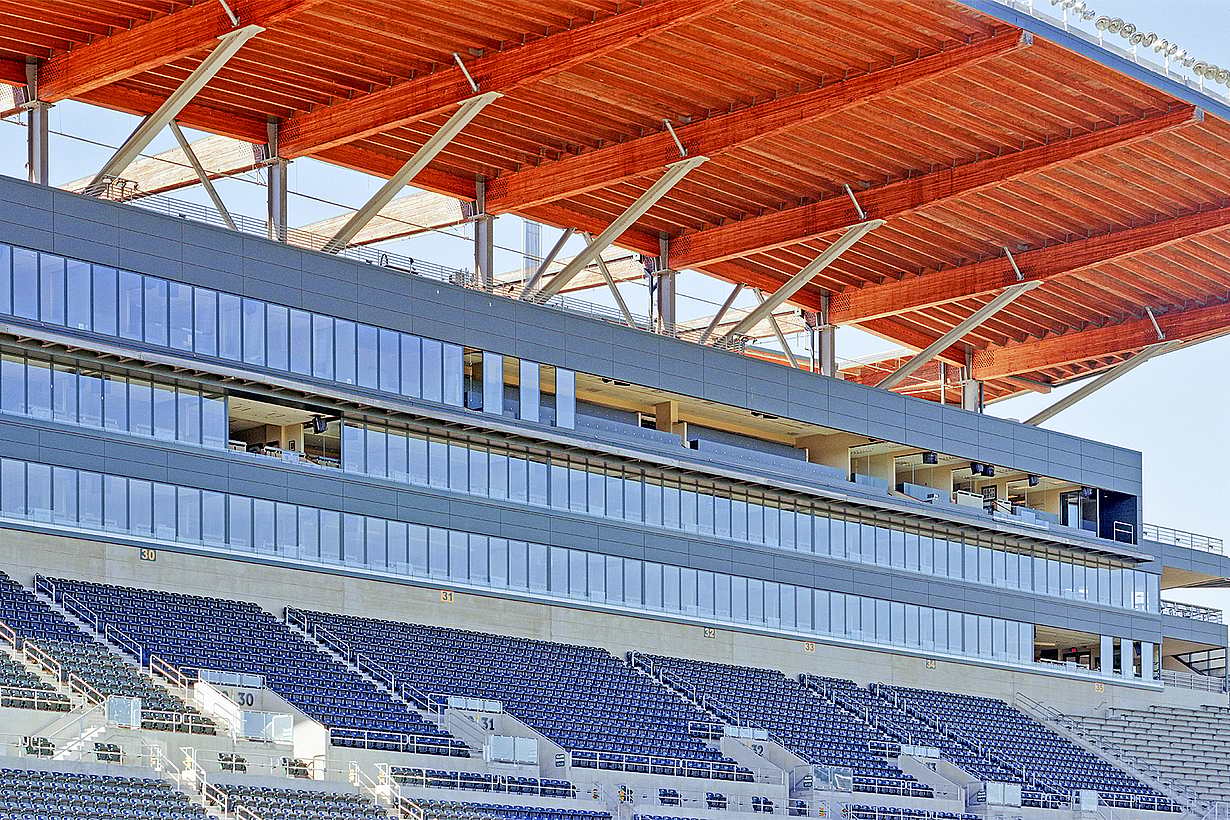 NanaWall stacking glass systems